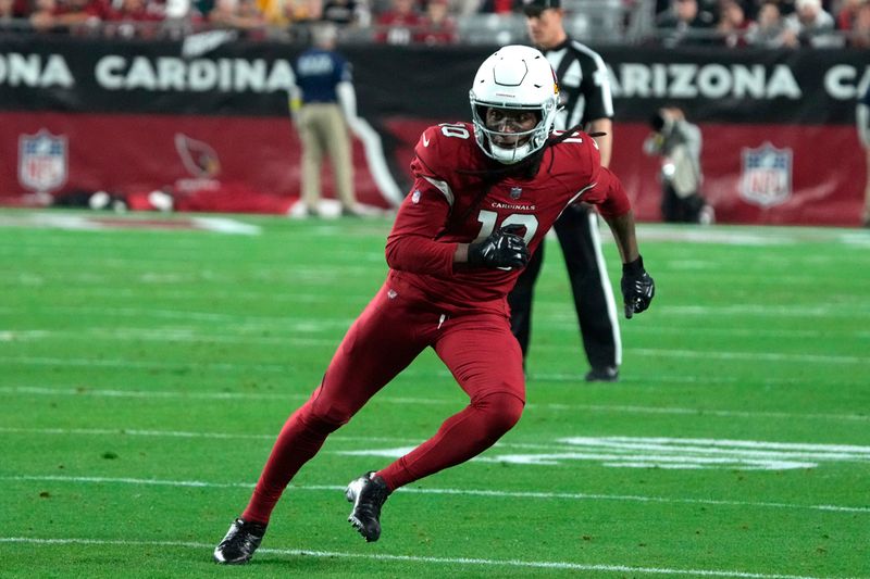 Arizona Cardinals wide receiver DeAndre Hopkins (10) during the second half of an NFL football game against the Tampa Bay Buccaneers, Sunday, Dec. 25, 2022, in Glendale, Ariz. (AP Photo/Rick Scuteri)