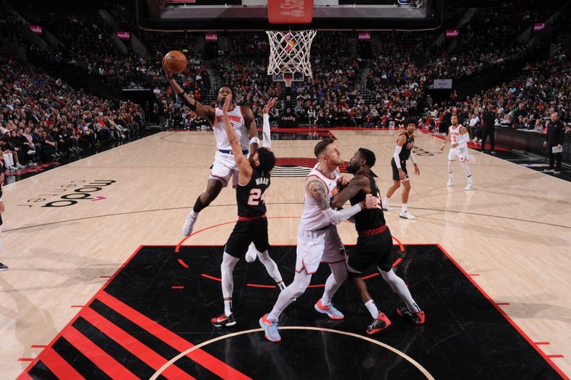 PORTLAND, OR - MARCH 14: OG Anunoby #8 of the New York Knicks drives to the basket during the game against the Portland Trail Blazers on March 14, 2024 at the Moda Center Arena in Portland, Oregon. NOTE TO USER: User expressly acknowledges and agrees that, by downloading and or using this photograph, user is consenting to the terms and conditions of the Getty Images License Agreement. Mandatory Copyright Notice: Copyright 2024 NBAE (Photo by Cameron Browne/NBAE via Getty Images)