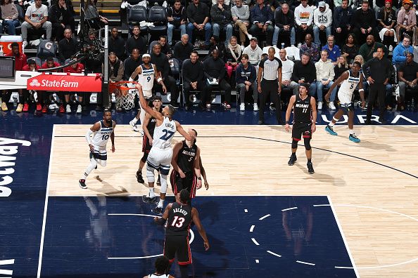 MINNEAPOLIS, MN -  OCTOBER 28: Rudy Gobert #27 of the Minnesota Timberwolves drives to the basket during the game against the Miami Heat on October 28, 2023 at Target Center in Minneapolis, Minnesota. NOTE TO USER: User expressly acknowledges and agrees that, by downloading and or using this Photograph, user is consenting to the terms and conditions of the Getty Images License Agreement. Mandatory Copyright Notice: Copyright 2023 NBAE (Photo by David Sherman/NBAE via Getty Images)