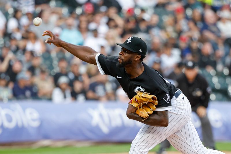 Aug 26, 2023; Chicago, Illinois, USA; Chicago White Sox starting pitcher Touki Toussaint (47) throws a pitch against the Oakland Athletics during the first inning at Guaranteed Rate Field. Mandatory Credit: Kamil Krzaczynski-USA TODAY Sports