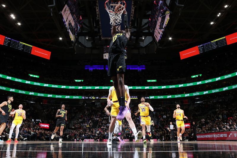 SALT LAKE CITY, UT - FEBRUARY 14: Taylor Hendricks #0 of the Utah Jazz dunks the ball during the game against the Los Angeles Lakers on February 14, 2024 at Delta Center in Salt Lake City, Utah. NOTE TO USER: User expressly acknowledges and agrees that, by downloading and or using this Photograph, User is consenting to the terms and conditions of the Getty Images License Agreement. Mandatory Copyright Notice: Copyright 2024 NBAE (Photo by Melissa Majchrzak/NBAE via Getty Images)