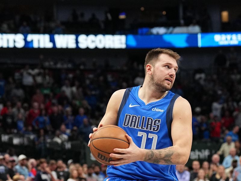 DALLAS, TX - NOVEMBER 6: Luka Doncic #77 of the Dallas Mavericks handles the ball during the game against the Chicago Bulls on November 6, 2024 at American Airlines Center in Dallas, Texas. NOTE TO USER: User expressly acknowledges and agrees that, by downloading and or using this photograph, User is consenting to the terms and conditions of the Getty Images License Agreement. Mandatory Copyright Notice: Copyright 2024 NBAE (Photo by Glenn James/NBAE via Getty Images)