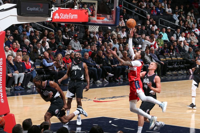 WASHINGTON, DC -? JANUARY 31:  Kyle Kuzma #33 of the Washington Wizards goes to the basket during the game on January 31, 2024 at Capital One Arena in Washington, DC. NOTE TO USER: User expressly acknowledges and agrees that, by downloading and or using this Photograph, user is consenting to the terms and conditions of the Getty Images License Agreement. Mandatory Copyright Notice: Copyright 2024 NBAE (Photo by Stephen Gosling/NBAE via Getty Images)