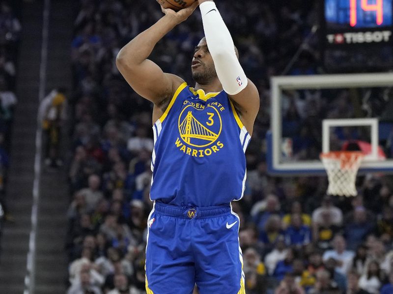 SAN FRANCISCO, CALIFORNIA - APRIL 02: Chris Paul #3 of the Golden State Warriors shoots a three-point shot against the Dallas Mavericks during the first half of an NBA basketball game at Chase Center on April 02, 2024 in San Francisco, California. NOTE TO USER: User expressly acknowledges and agrees that, by downloading and or using this photograph, User is consenting to the terms and conditions of the Getty Images License Agreement. (Photo by Thearon W. Henderson/Getty Images)