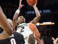 Missouri Tigers Pounce into Bridgestone Arena for a Showdown with Georgia Bulldogs