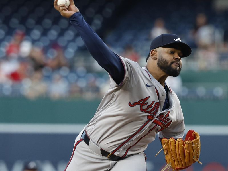 Sep 10, 2024; Washington, District of Columbia, USA; Atlanta Braves starting pitcher Reynaldo Lopez (40) pitches against the Washington Nationals during the first inning at Nationals Park. Mandatory Credit: Geoff Burke-Imagn Images