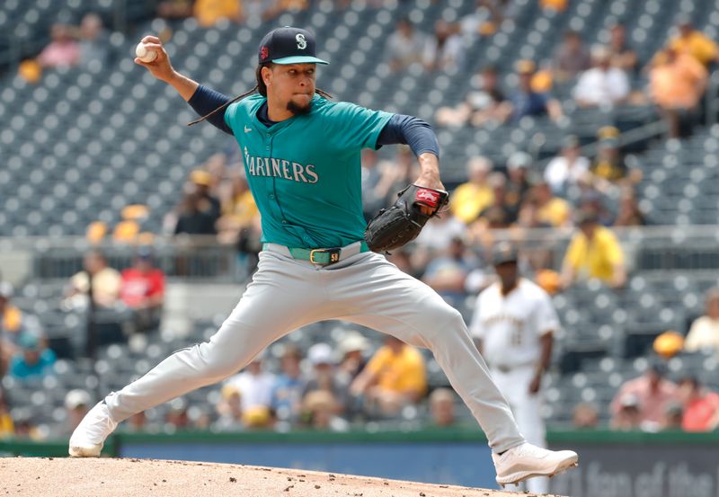Aug 17, 2024; Pittsburgh, Pennsylvania, USA;  Seattle Mariners starting pitcher Luis Castillo (58) delivers a pitch against the Pittsburgh Pirates during the first inning at PNC Park. Mandatory Credit: Charles LeClaire-USA TODAY Sports