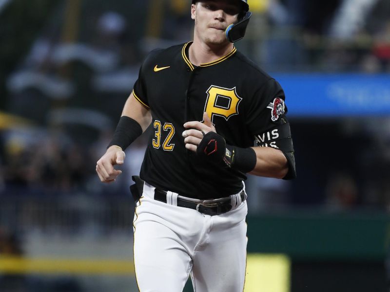 Jul 15, 2023; Pittsburgh, Pennsylvania, USA;  Pittsburgh Pirates right fielder Henry Davis (32) circles the bases on a solo home run against the San Francisco Giants during the second inning at PNC Park. Mandatory Credit: Charles LeClaire-USA TODAY Sports