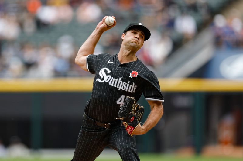 May 27, 2024; Chicago, Illinois, USA; Chicago White Sox starting pitcher Nick Nastrini (43) delivers a pitch against the Toronto Blue Jays during the first inning at Guaranteed Rate Field. Mandatory Credit: Kamil Krzaczynski-USA TODAY Sports