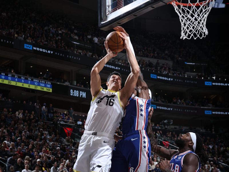 SALT LAKE CITY, UT - FEBRUARY 1: Simone Fontecchio #16 of the Utah Jazz shoots the ball during the game against the Philadelphia 76ers on February 1, 2024 at Delta Center in Salt Lake City, Utah. NOTE TO USER: User expressly acknowledges and agrees that, by downloading and or using this Photograph, User is consenting to the terms and conditions of the Getty Images License Agreement. Mandatory Copyright Notice: Copyright 2024 NBAE (Photo by Melissa Majchrzak/NBAE via Getty Images)