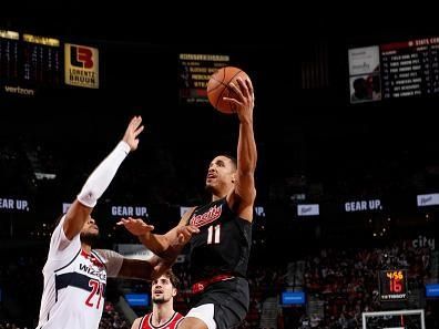 PORTLAND, OR - DECEMBER 21: Malcolm Brogdon #11 of the Portland Trail Blazers drives to the basket during the game against the Washington Wizards on December 21, 2023 at the Moda Center Arena in Portland, Oregon. NOTE TO USER: User expressly acknowledges and agrees that, by downloading and or using this photograph, user is consenting to the terms and conditions of the Getty Images License Agreement. Mandatory Copyright Notice: Copyright 2023 NBAE (Photo by Cameron Browne/NBAE via Getty Images)