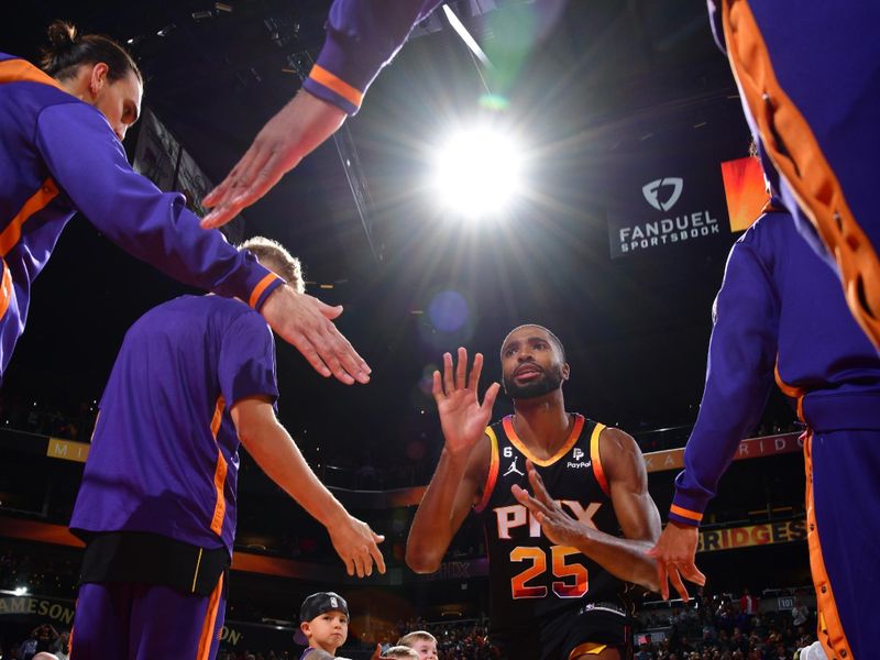 PHOENIX, AZ - NOVEMBER 4: Mikal Bridges #25 of the Phoenix Suns is introduced before the game against the Portland Trail Blazers on November 4, 2022 at Footprint Center in Phoenix, Arizona. NOTE TO USER: User expressly acknowledges and agrees that, by downloading and or using this photograph, user is consenting to the terms and conditions of the Getty Images License Agreement. Mandatory Copyright Notice: Copyright 2022 NBAE (Photo by Barry Gossage/NBAE via Getty Images)