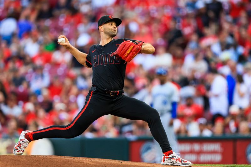 Aug 16, 2024; Cincinnati, Ohio, USA; Cincinnati Reds starting pitcher Nick Martinez (28) pitches against the Kansas City Royals in the first inning at Great American Ball Park. Mandatory Credit: Katie Stratman-USA TODAY Sports