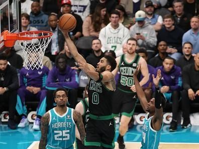 CHARLOTTE, NC - NOVEMBER 20: Jayson Tatum #0 of the Boston Celtics drives to the basket during the game against the Charlotte Hornets on November 20, 2023 at Spectrum Center in Charlotte, North Carolina. NOTE TO USER: User expressly acknowledges and agrees that, by downloading and or using this photograph, User is consenting to the terms and conditions of the Getty Images License Agreement.  Mandatory Copyright Notice:  Copyright 2023 NBAE (Photo by Brock Williams-Smith/NBAE via Getty Images)