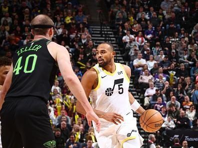 SALT LAKE CITY, UT - NOVEMBER 25: Talen Horton-Tucker #5 of the Utah Jazz dribbles the ball during the game against the New Orleans Pelicans on November 25, 2023 at vivint.SmartHome Arena in Salt Lake City, Utah. NOTE TO USER: User expressly acknowledges and agrees that, by downloading and or using this Photograph, User is consenting to the terms and conditions of the Getty Images License Agreement. Mandatory Copyright Notice: Copyright 2023 NBAE (Photo by Melissa Majchrzak/NBAE via Getty Images)