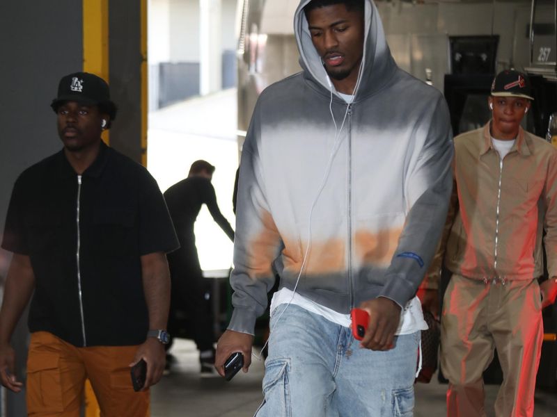 PORTLAND, OR - MARCH 8:  Nate Williams #19 of the Houston Rockets arrives to the arena before the game on March 8, 2024 at the Moda Center Arena in Portland, Oregon. NOTE TO USER: User expressly acknowledges and agrees that, by downloading and or using this photograph, user is consenting to the terms and conditions of the Getty Images License Agreement. Mandatory Copyright Notice: Copyright 2024 NBAE (Photo by Cameron Browne/NBAE via Getty Images)