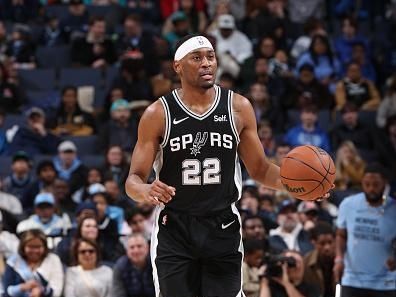 MEMPHIS, TN - JANUARY 2:  Malaki Branham #22 of the San Antonio Spurs handles the ball during the game  on January 2, 2024 at FedExForum in Memphis, Tennessee. NOTE TO USER: User expressly acknowledges and agrees that, by downloading and or using this photograph, User is consenting to the terms and conditions of the Getty Images License Agreement. Mandatory Copyright Notice: Copyright 2024 NBAE (Photo by Joe Murphy/NBAE via Getty Images)