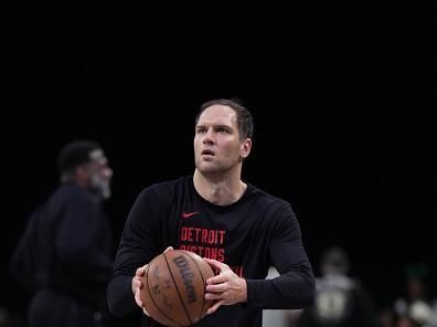 BROOKLYN, NY - DECEMBER 23: Bojan Bogdanovic #44 of the Detroit Pistons warms up before the game against the Brooklyn Nets on December 23, 2023 at Barclays Center in Brooklyn, New York. NOTE TO USER: User expressly acknowledges and agrees that, by downloading and or using this Photograph, user is consenting to the terms and conditions of the Getty Images License Agreement. Mandatory Copyright Notice: Copyright 2023 NBAE (Photo by Nathaniel S. Butler/NBAE via Getty Images)