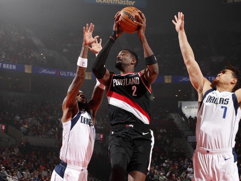 PORTLAND, OR - DECEMBER 1: Deandre Ayton #2 of the Portland Trail Blazers drives to the basket during the game against the Dallas Mavericks on December 1, 2024 at the Moda Center Arena in Portland, Oregon. NOTE TO USER: User expressly acknowledges and agrees that, by downloading and or using this photograph, user is consenting to the terms and conditions of the Getty Images License Agreement. Mandatory Copyright Notice: Copyright 2024 NBAE (Photo by Cameron Browne/NBAE via Getty Images)