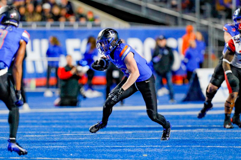 Nov 1, 2024; Boise, Idaho, USA; Boise State Broncos wide receiver Chase Penry (13) during the second quarter against the San Diego State Aztecs at Albertsons Stadium. Mandatory Credit: Brian Losness-Imagn Images

