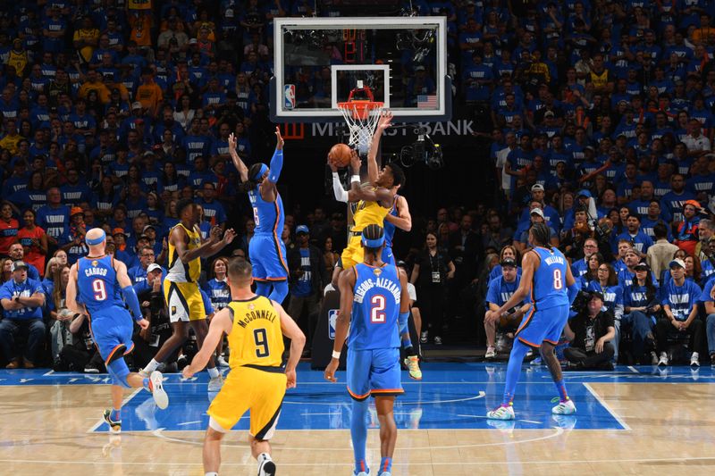 OKLAHOMA CITY, OK - JUNE 8: Bennedict Mathurin #00 of the Indiana Pacers drives to the basket during the game against the Oklahoma City Thunder  during Game Two of the 2025 NBA Finals on June 8, 2025 at Paycom Center in Oklahoma City, Oklahoma. NOTE TO USER: User expressly acknowledges and agrees that, by downloading and or using this photograph, User is consenting to the terms and conditions of the Getty Images License Agreement. Mandatory Copyright Notice: Copyright 2025 NBAE (Photo by Jesse D. Garrabrant/NBAE via Getty Images)