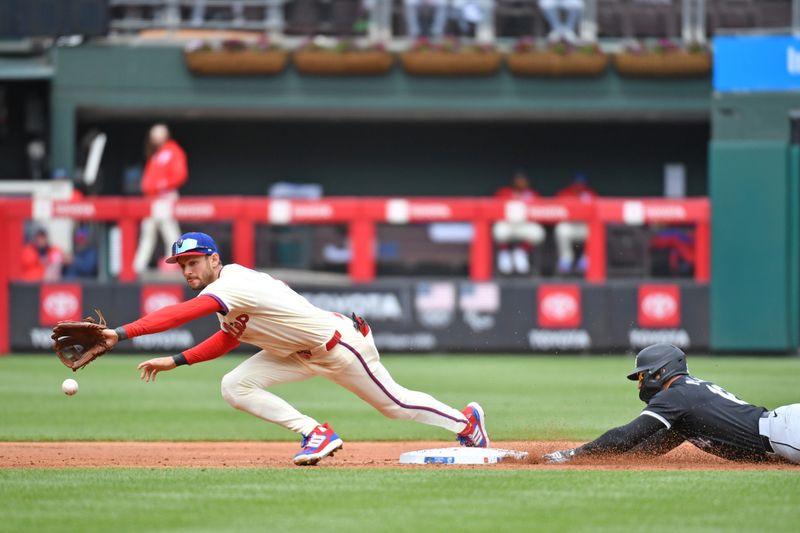 Phillies vs White Sox: Kyle Schwarber Aims to Dominate in Chicago Clash