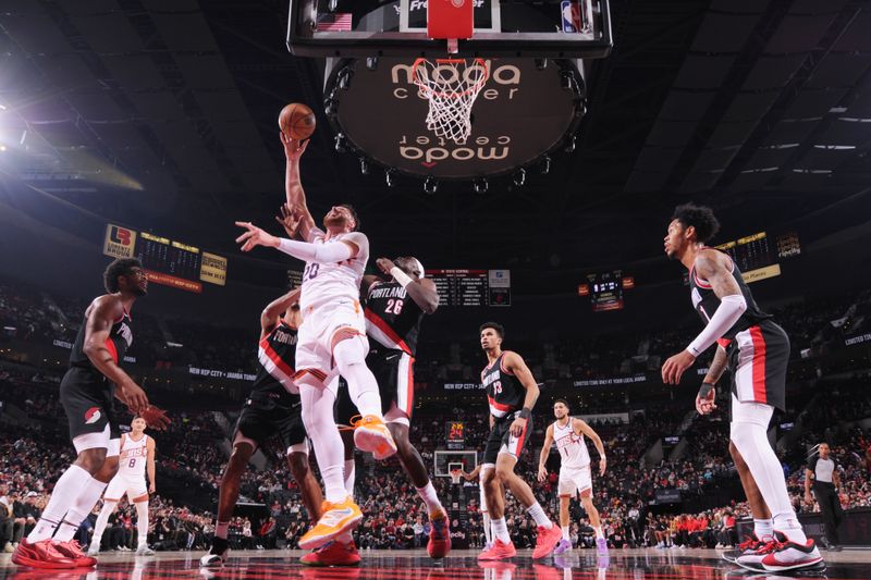 PORTLAND, OR - JANUARY 14: Jusuf Nurkic #20 of the Phoenix Suns shoots the ball during the game against the Portland Trail Blazers on January 14, 2024 at the Moda Center Arena in Portland, Oregon. NOTE TO USER: User expressly acknowledges and agrees that, by downloading and or using this photograph, user is consenting to the terms and conditions of the Getty Images License Agreement. Mandatory Copyright Notice: Copyright 2024 NBAE (Photo by Cameron Browne/NBAE via Getty Images)