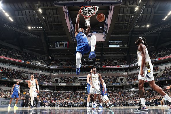 INDIANAPOLIS, IN - DECEMBER 18: Terance Mann #14 of the LA Clippers dunks the ball during the game against the Indiana Pacers on December 18, 2023 at Gainbridge Fieldhouse in Indianapolis, Indiana. NOTE TO USER: User expressly acknowledges and agrees that, by downloading and or using this Photograph, user is consenting to the terms and conditions of the Getty Images License Agreement. Mandatory Copyright Notice: Copyright 2023 NBAE (Photo by Jeff Haynes/NBAE via Getty Images)