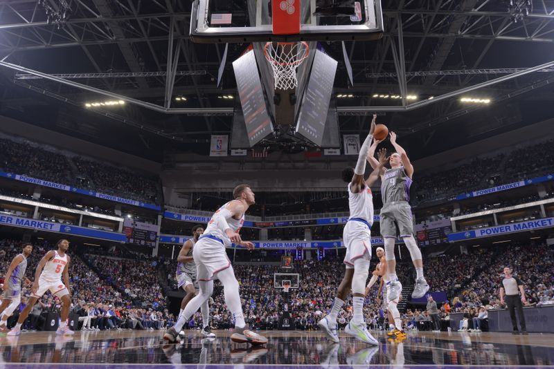 SACRAMENTO, CA - MARCH 9: Kevin Huerter #9 of the Sacramento Kings drives to the basket during the game against the New York Knicks on March 9, 2023 at Golden 1 Center in Sacramento, California. NOTE TO USER: User expressly acknowledges and agrees that, by downloading and or using this Photograph, user is consenting to the terms and conditions of the Getty Images License Agreement. Mandatory Copyright Notice: Copyright 2023 NBAE (Photo by Rocky Widner/NBAE via Getty Images)