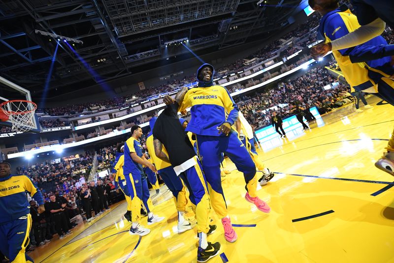 SAN FRANCISCO, CA - OCTOBER 18: Gary Payton II #0 and Draymond Green #23 of the Golden State Warriors celebrate before the game against the Los Angeles Lakers during a NBA Preseason game on October 18, 2024 at Chase Center in San Francisco, California. NOTE TO USER: User expressly acknowledges and agrees that, by downloading and or using this photograph, user is consenting to the terms and conditions of Getty Images License Agreement. Mandatory Copyright Notice: Copyright 2024 NBAE (Photo by Noah Graham/NBAE via Getty Images)