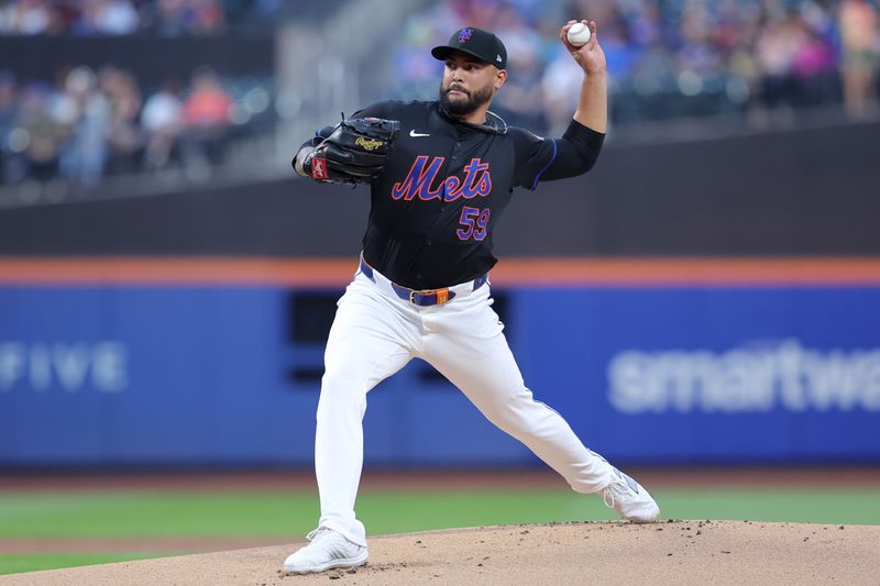 Aug 16, 2024; New York City, New York, USA; New York Mets starting pitcher Sean Manaea (59) pitches against the Miami Marlins during the first inning at Citi Field. Mandatory Credit: Brad Penner-USA TODAY Sports