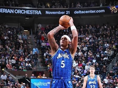 SALT LAKE CITY, UT - NOVEMBER 2: Paolo Banchero #5 of the Orlando Magic shoots a free throw during the game against the Utah Jazz on November 2, 2023 at Delta Center in Salt Lake City, Utah. NOTE TO USER: User expressly acknowledges and agrees that, by downloading and or using this Photograph, User is consenting to the terms and conditions of the Getty Images License Agreement. Mandatory Copyright Notice: Copyright 2023 NBAE (Photo by Melissa Majchrzak/NBAE via Getty Images)