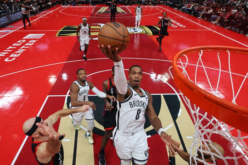 CHICAGO, ILLINOIS - NOVEMBER 03: Lonnie Walker IV #8 of the Brooklyn Nets goes up for a layup against the Chicago Bulls in the second half of the NBA In-Season Tournament at the United Center on November 03, 2023 in Chicago, Illinois. NOTE TO USER: User expressly acknowledges and agrees that, by downloading and or using this photograph, User is consenting to the terms and conditions of the Getty Images License Agreement. (Photo by Michael Reaves/Getty Images)