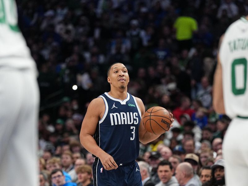 DALLAS, TX - JANUARY 22: Grant Williams #3 of the Dallas Mavericks brings the ball up court against the Boston Celtics on January 22, 2024 at the American Airlines Center in Dallas, Texas. NOTE TO USER: User expressly acknowledges and agrees that, by downloading and or using this photograph, User is consenting to the terms and conditions of the Getty Images License Agreement. Mandatory Copyright Notice: Copyright 2024 NBAE (Photo by Glenn James/NBAE via Getty Images)