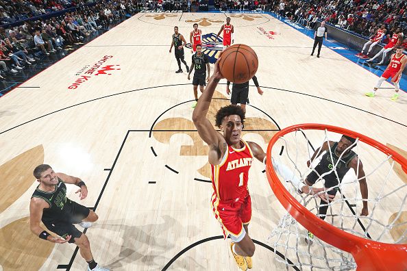 NEW ORLEANS, LA - NOVEMBER 4: Jalen Johnson #1 of the Atlanta Hawks dunks the ball during the game against the New Orleans Pelicans on November 4, 2023 at the Smoothie King Center in New Orleans, Louisiana. NOTE TO USER: User expressly acknowledges and agrees that, by downloading and or using this Photograph, user is consenting to the terms and conditions of the Getty Images License Agreement. Mandatory Copyright Notice: Copyright 2023 NBAE (Photo by Layne Murdoch Jr./NBAE via Getty Images)