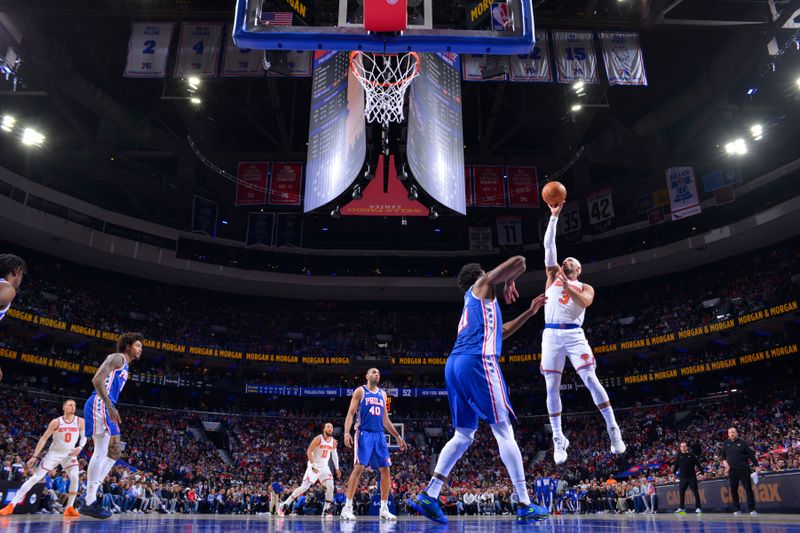 PHILADELPHIA, PA - APRIL 25: Josh Hart #3 of the New York Knicks drives to the basket during the game against the Philadelphia 76ers during Round 1 Game 3 of the 2024 NBA Playoffs on April 25, 2024 at the Wells Fargo Center in Philadelphia, Pennsylvania NOTE TO USER: User expressly acknowledges and agrees that, by downloading and/or using this Photograph, user is consenting to the terms and conditions of the Getty Images License Agreement. Mandatory Copyright Notice: Copyright 2024 NBAE (Photo by Jesse D. Garrabrant/NBAE via Getty Images)