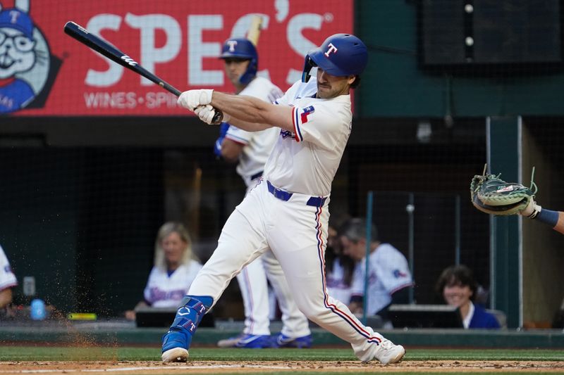 May 3, 2025; Arlington, Texas, USA; Texas Rangers third baseman Josh Smith (8) reaches on a fielders choice during the third inning against the Seattle Mariners at Globe Life Field. Mandatory Credit: Raymond Carlin III-Imagn Images