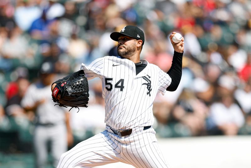 White Sox vs Yankees: Andrew Benintendi Set to Lead the Charge in Bronx Showdown