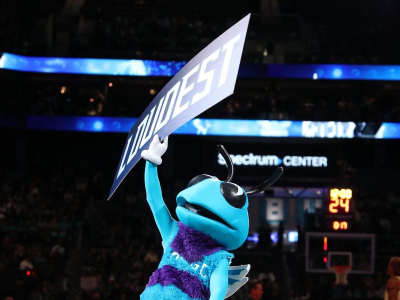 CHARLOTTE, NC - JANUARY 19: Mascot Hugo the Hornet of the Charlotte Hornets during the game against the San Antonio Spurs on January 19, 2024 at Spectrum Center in Charlotte, North Carolina. NOTE TO USER: User expressly acknowledges and agrees that, by downloading and or using this photograph, User is consenting to the terms and conditions of the Getty Images License Agreement.  Mandatory Copyright Notice:  Copyright 2024 NBAE (Photo by Brock Williams-Smith/NBAE via Getty Images)