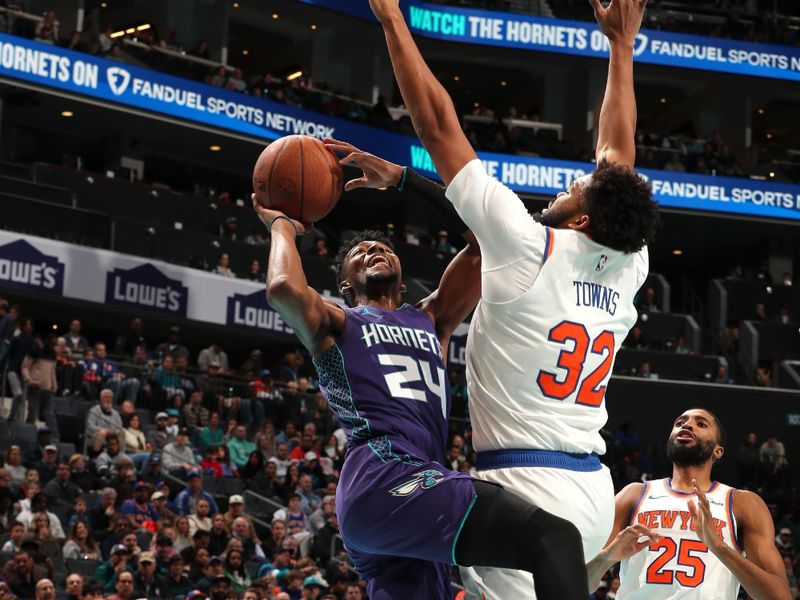 CHARLOTTE, NC - NOVEMBER 29: Brandon Miller #24 of the Charlotte Hornets drives to the basket during the game against the New York Knicks during the Emirates NBA Cup game on November 29, 2024 at Spectrum Center in Charlotte, North Carolina. NOTE TO USER: User expressly acknowledges and agrees that, by downloading and or using this photograph, User is consenting to the terms and conditions of the Getty Images License Agreement. Mandatory Copyright Notice: Copyright 2024 NBAE (Photo by Kent Smith/NBAE via Getty Images)