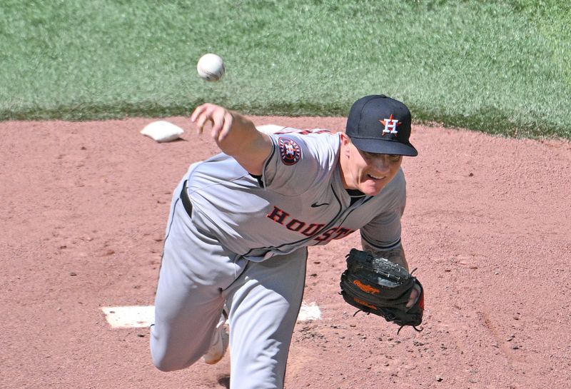 Jul 1, 2024; Toronto, Ontario, CAN;  Houston Astros starting pitcher Hunter Brown (58) delivers a pitch against the Toronto Blue Jays in the first inning at Rogers Centre. Mandatory Credit: Dan Hamilton-USA TODAY Sports