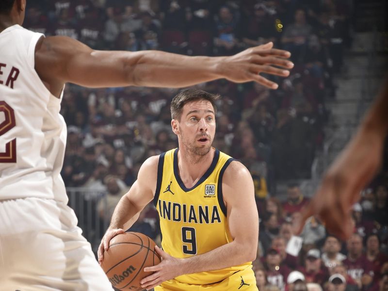 CLEVELAND, OH - MAY 4: T.J. McConnell #9 of the Indiana Pacers looks to pass the ball during the game against the Cleveland Cavaliers during Round 2 Game 1 of the 2025 NBA Playoffs on May 4, 2025 at Rocket Arena in Cleveland, Ohio. NOTE TO USER: User expressly acknowledges and agrees that, by downloading and/or using this Photograph, user is consenting to the terms and conditions of the Getty Images License Agreement. Mandatory Copyright Notice: Copyright 2025 NBAE (Photo by David Liam Kyle/NBAE via Getty Images)