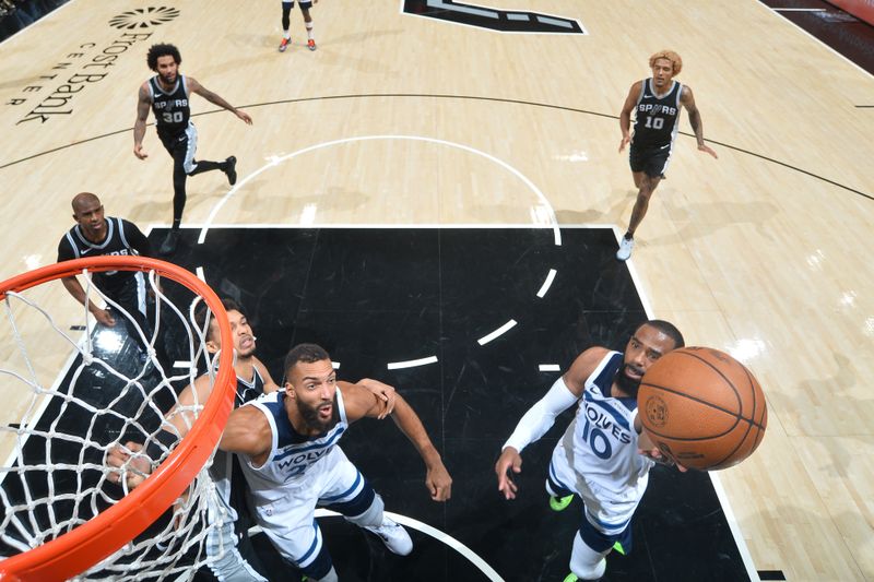 SAN ANTONIO, TX - NOVEMBER 2: Mike Conley #10 of the Minnesota Timberwolves drives to the basket during the game against the San Antonio Spurs on November 2, 2024 at the Frost Bank Center in San Antonio, Texas. NOTE TO USER: User expressly acknowledges and agrees that, by downloading and or using this photograph, user is consenting to the terms and conditions of the Getty Images License Agreement. Mandatory Copyright Notice: Copyright 2024 NBAE (Photos by Michael Gonzales/NBAE via Getty Images)