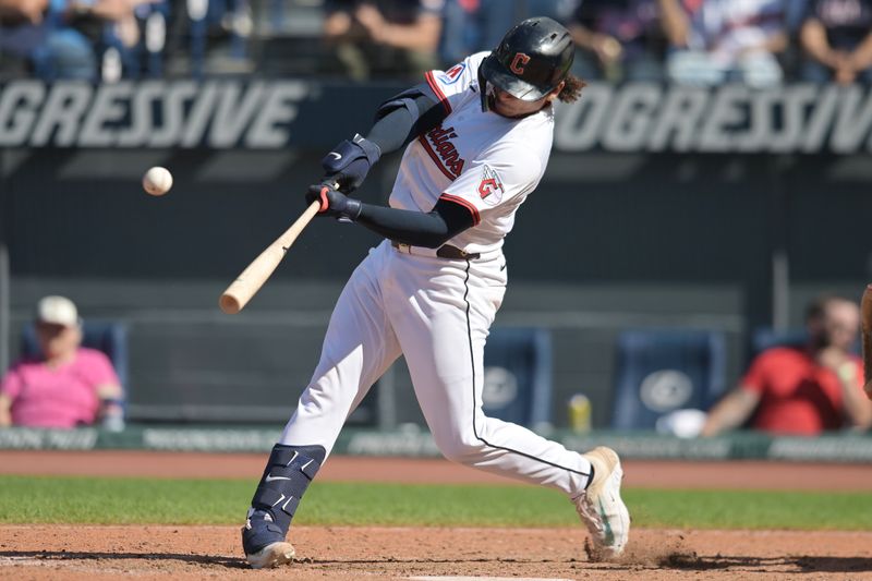 Guardians' Seventh-Inning Charge Outpaces White Sox at Progressive Field