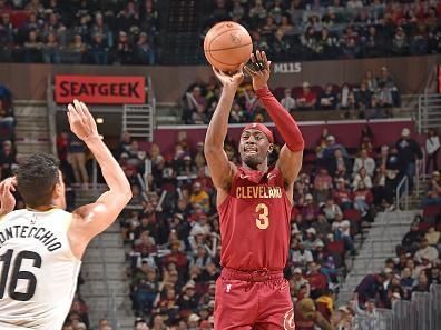 CLEVELAND, OH - DECEMBER 20: Caris LeVert #3 of the Cleveland Cavaliers shoots a three point basket during the game against the Cleveland Cavaliers on December 20, 2023 at Rocket Mortgage FieldHouse in Cleveland, Ohio. NOTE TO USER: User expressly acknowledges and agrees that, by downloading and/or using this Photograph, user is consenting to the terms and conditions of the Getty Images License Agreement. Mandatory Copyright Notice: Copyright 2023 NBAE (Photo by David Liam Kyle/NBAE via Getty Images)