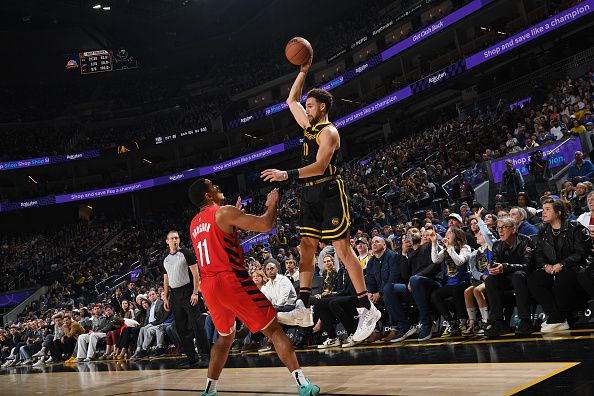 SAN FRANCISCO, CA - DECEMBER 23: Klay Thompson #11 of the Golden State Warriors looks to pass the ball during the game against the Portland Trail Blazers on December 23, 2023 at Chase Center in San Francisco, California. NOTE TO USER: User expressly acknowledges and agrees that, by downloading and or using this photograph, user is consenting to the terms and conditions of Getty Images License Agreement. Mandatory Copyright Notice: Copyright 2023 NBAE (Photo by Noah Graham/NBAE via Getty Images)
