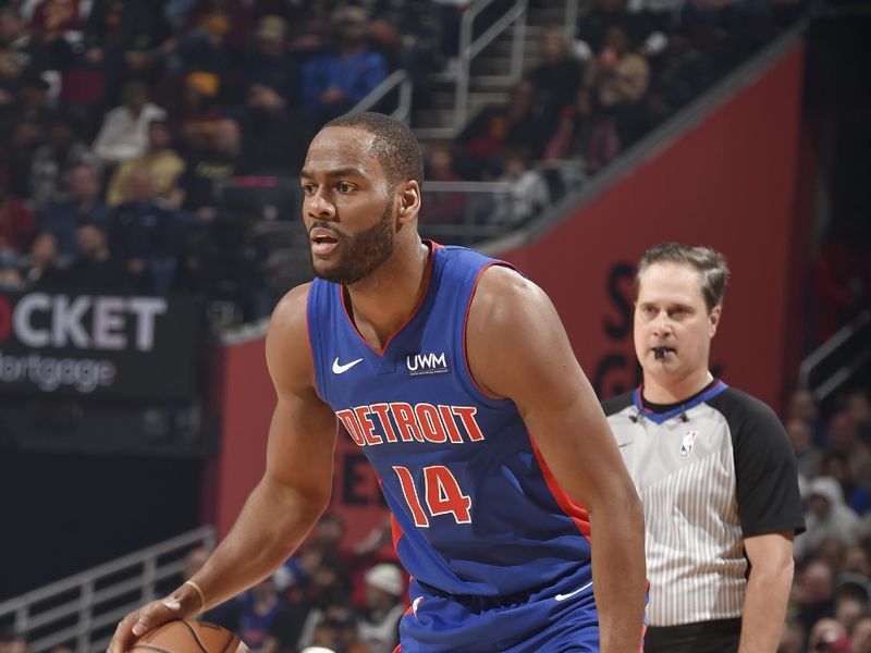 CLEVELAND, OH - JANUARY 31:  Alec Burks #14 of the Detroit Pistons dribbles the ball during the game against the Cleveland Cavaliers on January 31, 2024 at Rocket Mortgage FieldHouse in Cleveland, Ohio. NOTE TO USER: User expressly acknowledges and agrees that, by downloading and/or using this Photograph, user is consenting to the terms and conditions of the Getty Images License Agreement. Mandatory Copyright Notice: Copyright 2024 NBAE (Photo by David Liam Kyle/NBAE via Getty Images)