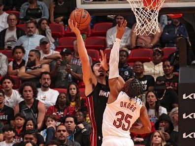 MIAMI, FL - DECEMBER 8:  Jaime Jaquez Jr. #11 of the Miami Heat drives to the basket during the game against the Cleveland Cavaliers on December 8, 2023 at Kaseya Center in Miami, Florida. NOTE TO USER: User expressly acknowledges and agrees that, by downloading and or using this Photograph, user is consenting to the terms and conditions of the Getty Images License Agreement. Mandatory Copyright Notice: Copyright 2023 NBAE (Photo by Issac Baldizon/NBAE via Getty Images)