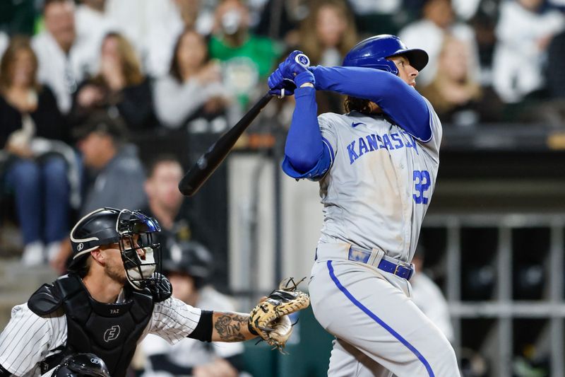 Sep 13, 2023; Chicago, Illinois, USA; Kansas City Royals first baseman Nick Pratto (32) singles against the Chicago White Sox during the fifth inning at Guaranteed Rate Field. Mandatory Credit: Kamil Krzaczynski-USA TODAY Sports