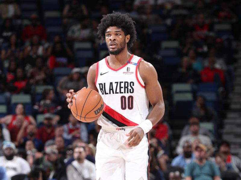 CHICAGO, IL - NOVEMBER 4: Scoot Henderson #00 of the Portland Trail Blazers looks to pass the ball during the game against the New Orleans Pelicans on November 4, 2024 at Smoothie King Center in New Orleans, Louisiana. NOTE TO USER: User expressly acknowledges and agrees that, by downloading and or using this photograph, User is consenting to the terms and conditions of the Getty Images License Agreement. Mandatory Copyright Notice: Copyright 2024 NBAE (Photo by Jeff Haynes/NBAE via Getty Images)